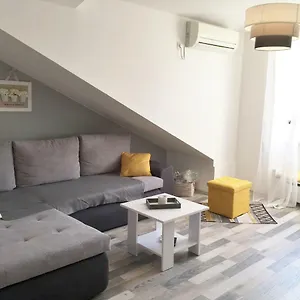  Apartment Charming Center Renee Kroatien